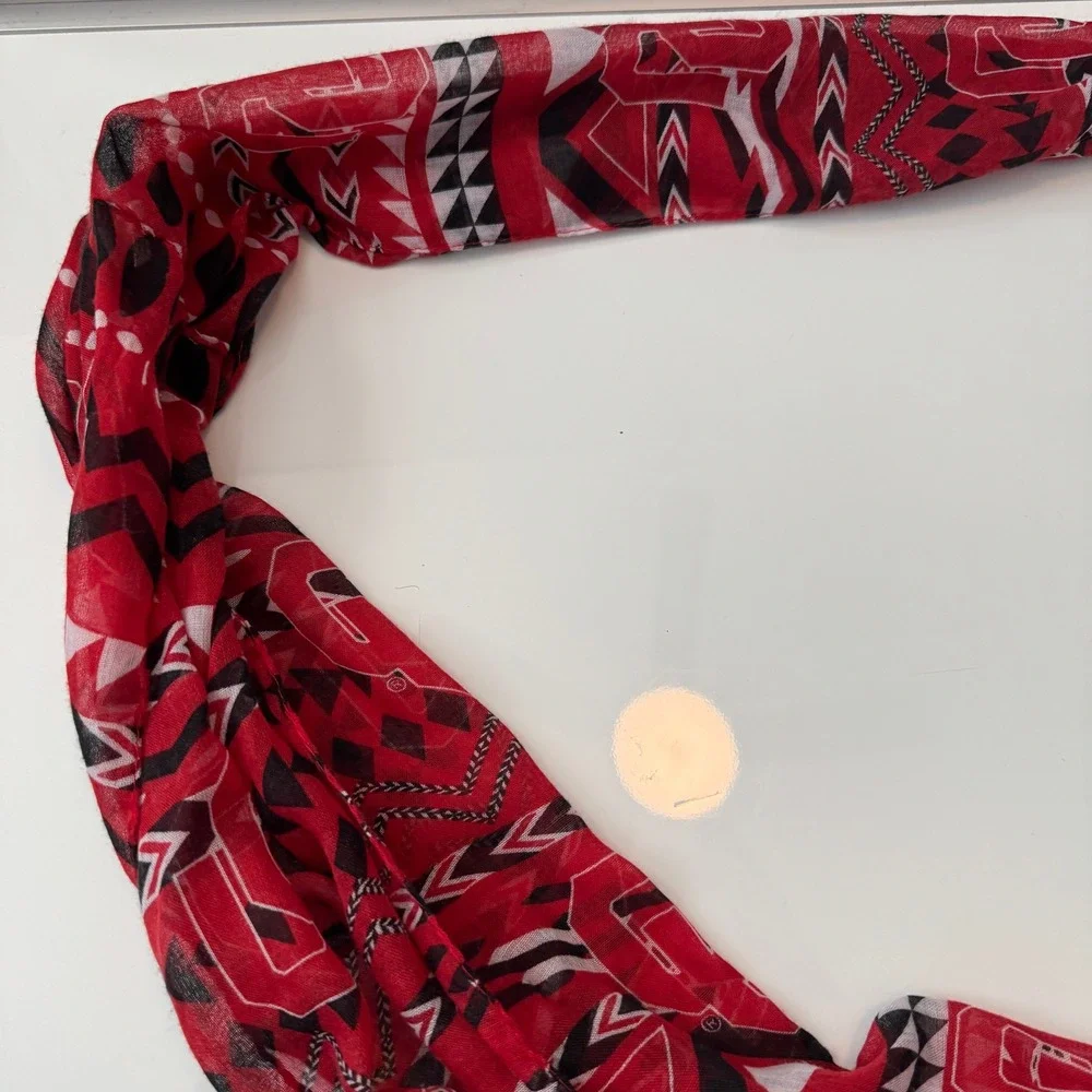Oklahoma Sooners OU Red Black White Geometric Logo‎ Infinity Loop Scarf